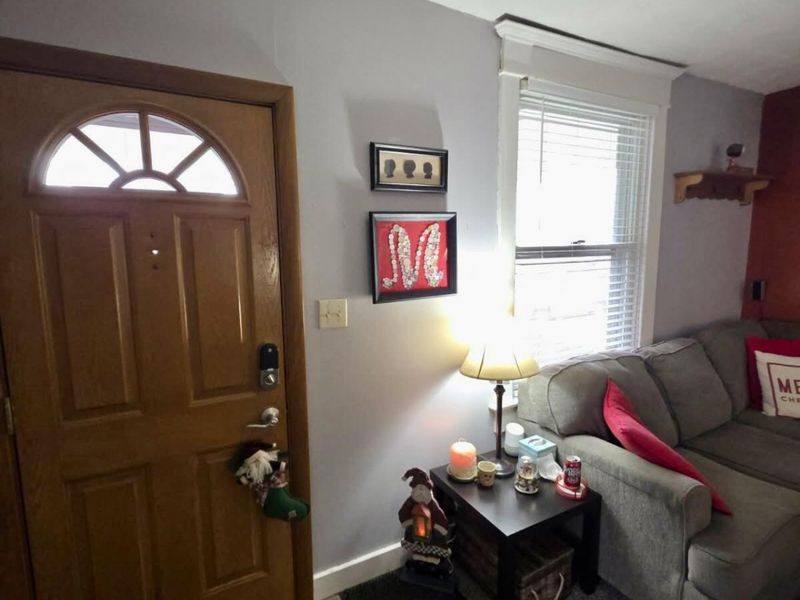 140 W Mound Street, South Charleston, OH 45368 Photo 2