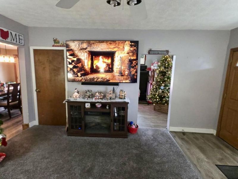 140 W Mound Street, South Charleston, OH 45368 Photo 3