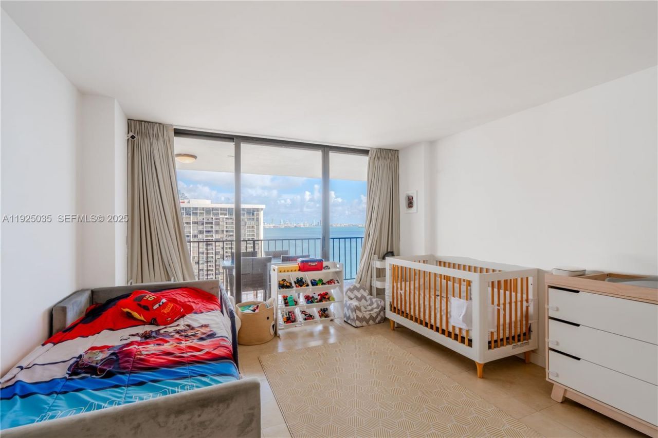 1925 Brickell Ave, Unit D2006, Miami, FL 33129 Photo