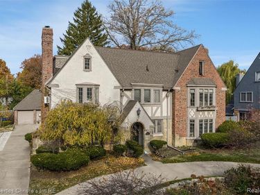 1686 Balmoral Drive, Detroit, MI 48203