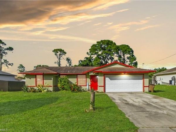 2802 2ND ST SW, LEHIGH ACRES, FL 33976