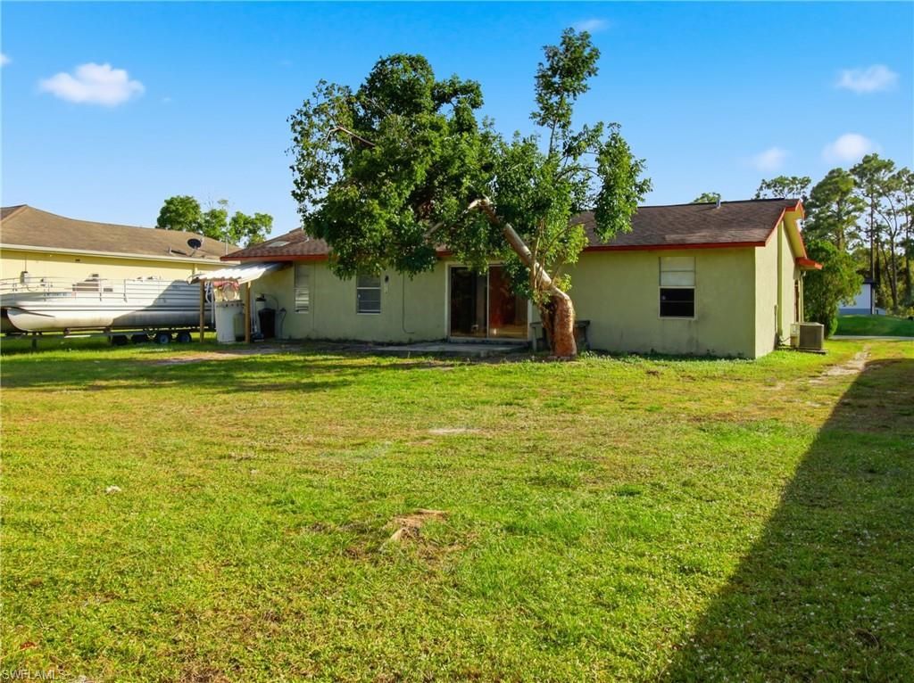 2802 2nd St Sw, Lehigh Acres, FL 33976 Photo