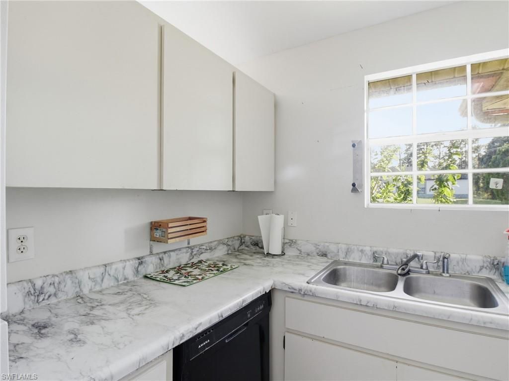 2802 2nd St Sw, Lehigh Acres, FL 33976 Photo