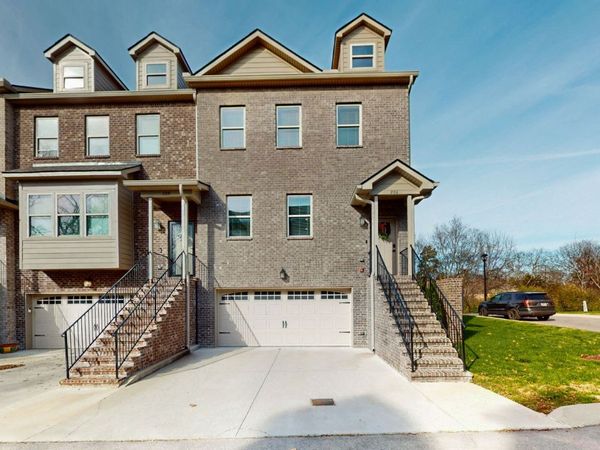 206 Charlotte Everly Cir, Hendersonville, TN 37075