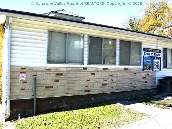 301 W 4th Street, Williamson, WV 25661