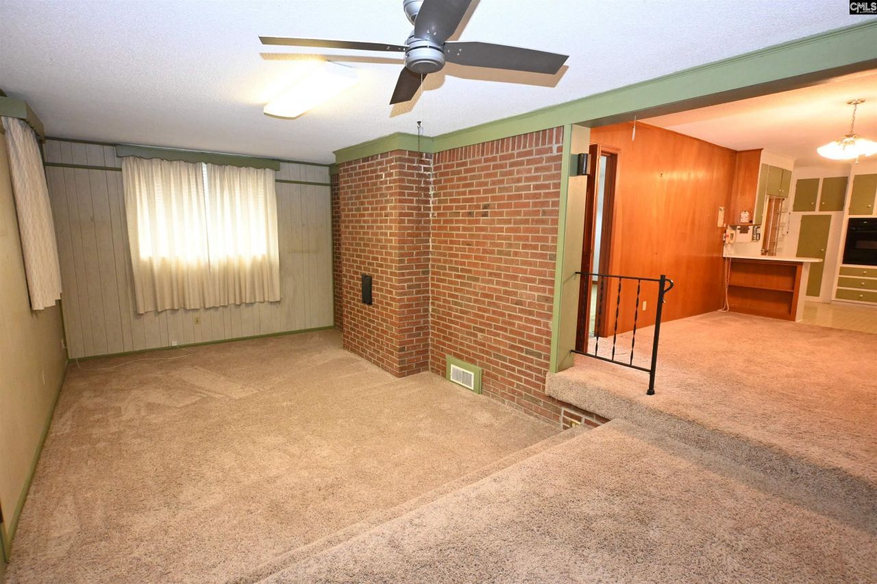 2015 Stratford Road Photo 20