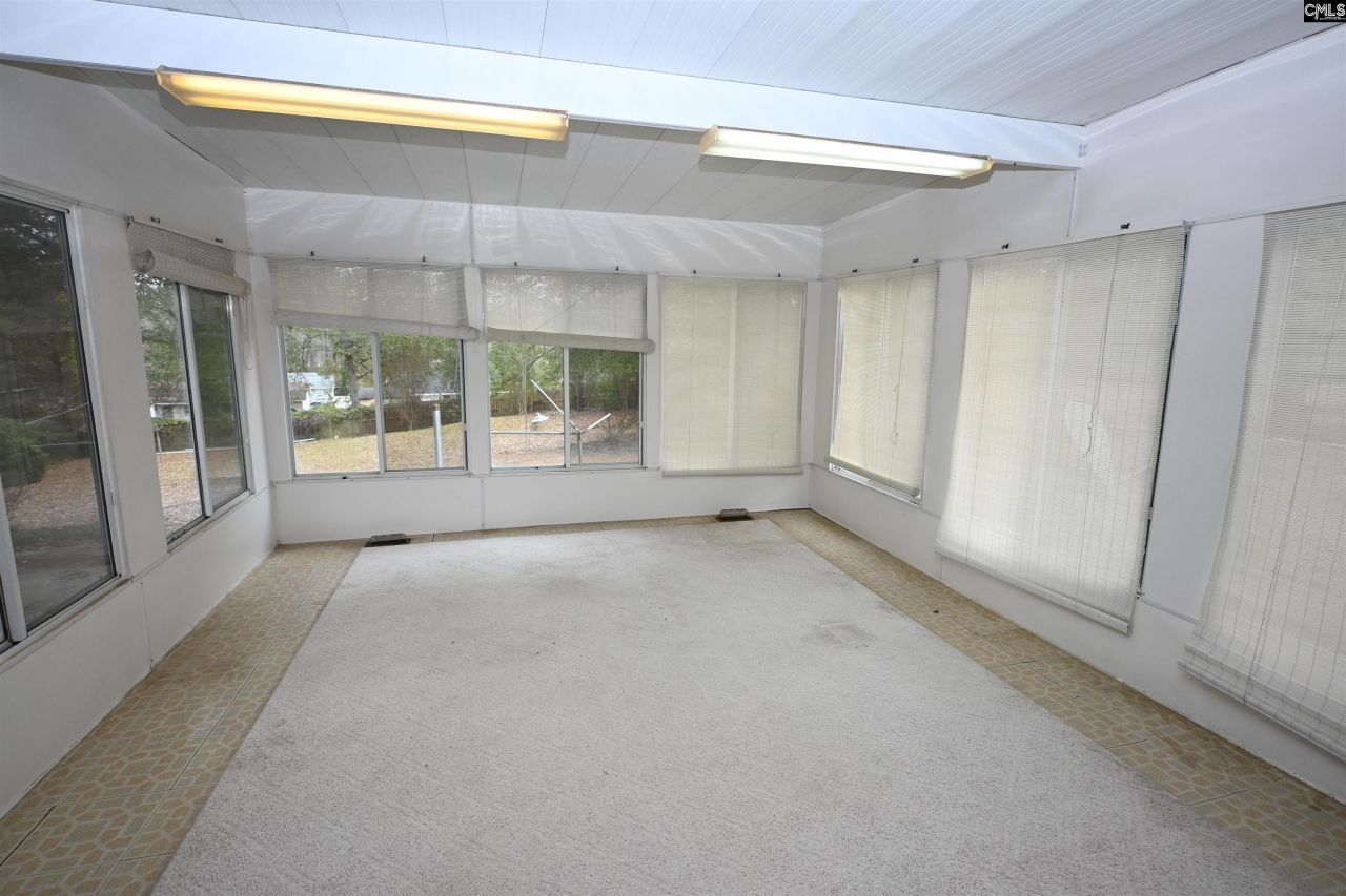 2015 Stratford Road Photo 34