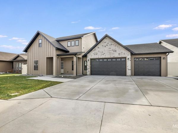 635 Canyon Crest Drive W., Twin Falls, ID 83301