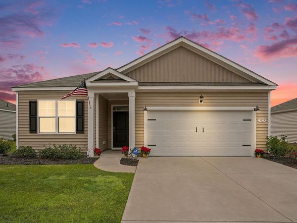 3923 Nandina Ct., Conway, SC 29526