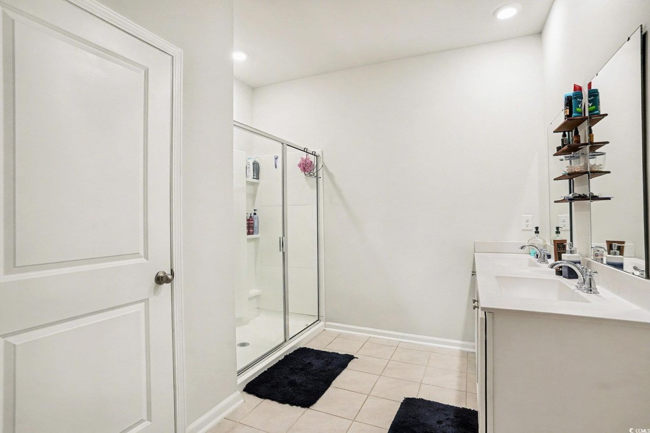 3923 Nandina Ct. Photo 16