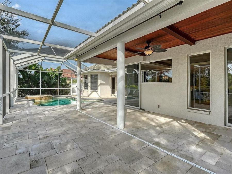 Property Image 77