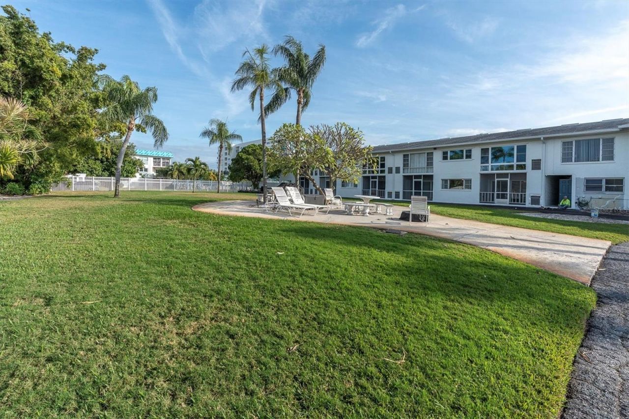 3717 46th Avenue S, Unit 6, Saint Petersburg, FL 33711 Photo