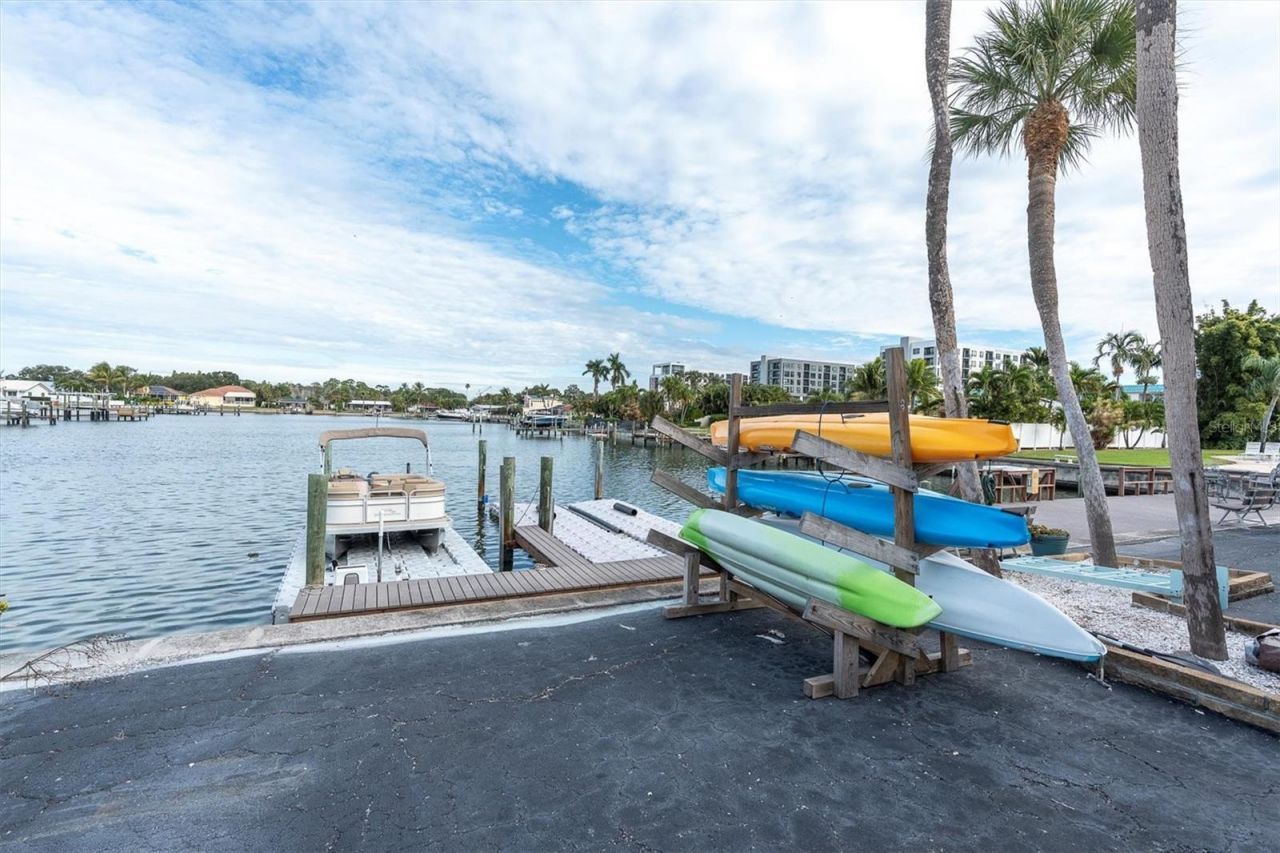 3717 46th Avenue S, Unit 6, Saint Petersburg, FL 33711 Photo