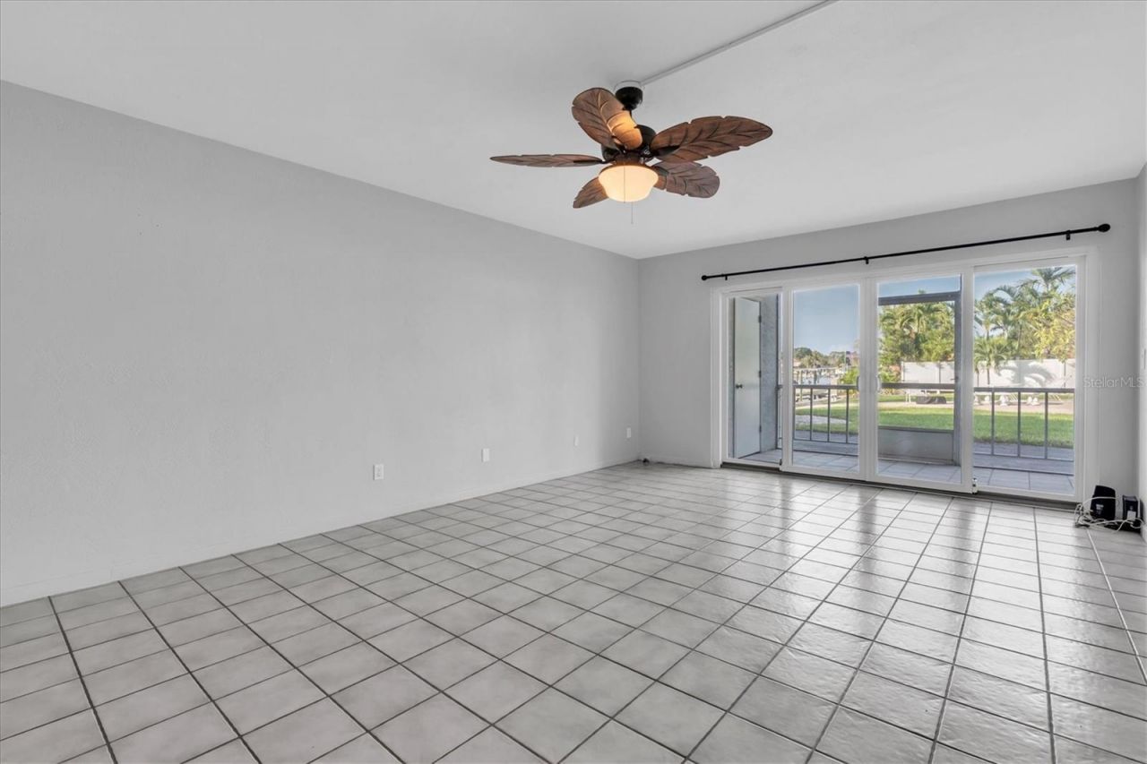 3717 46th Avenue S, Unit 6, Saint Petersburg, FL 33711 Photo