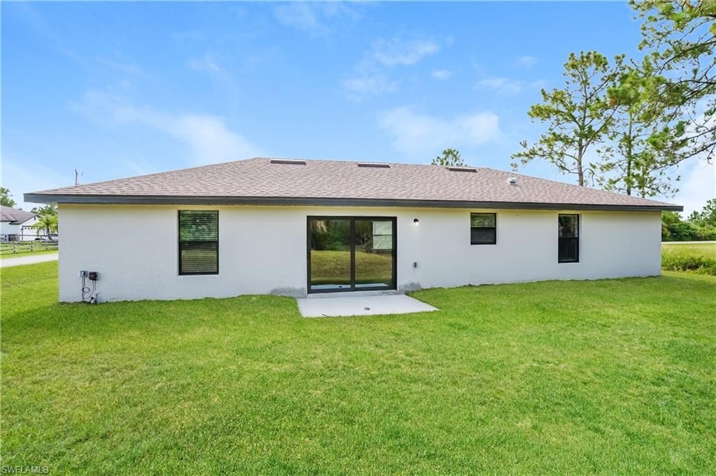 431 Gray Ave S, Lehigh Acres, FL 33974 Photo
