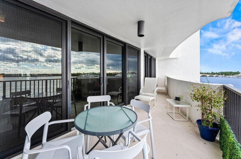 1200 S Flagler Drive, Unit 403, West Palm Beach, FL 33401 Photo