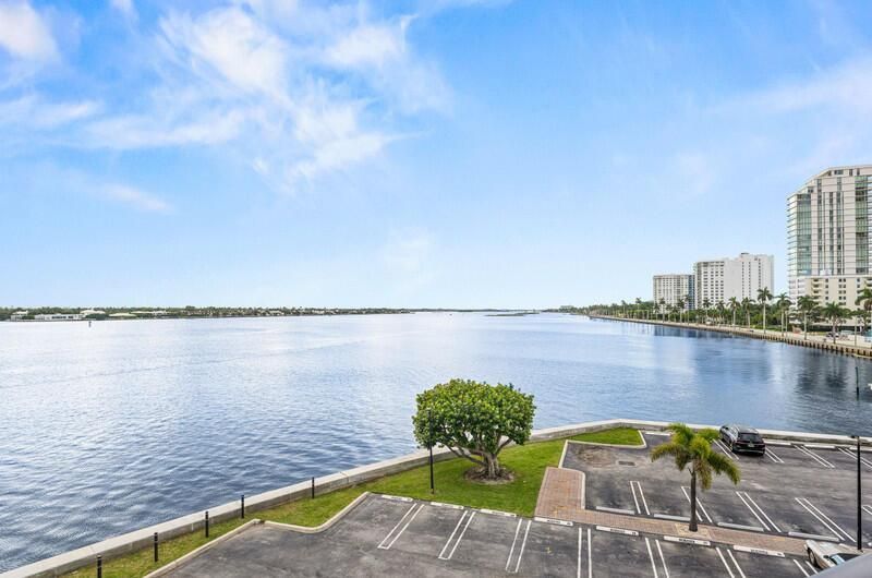1200 S Flagler Drive, Unit 403, West Palm Beach, FL 33401 Photo