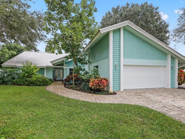 6138 Wood Lake Road, Jupiter, FL 33458
