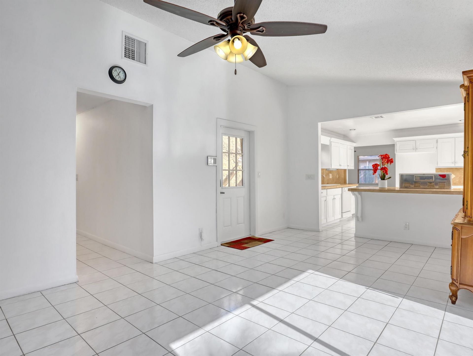 10404 Carmen Lane, Royal Palm Beach, FL 33411 Photo
