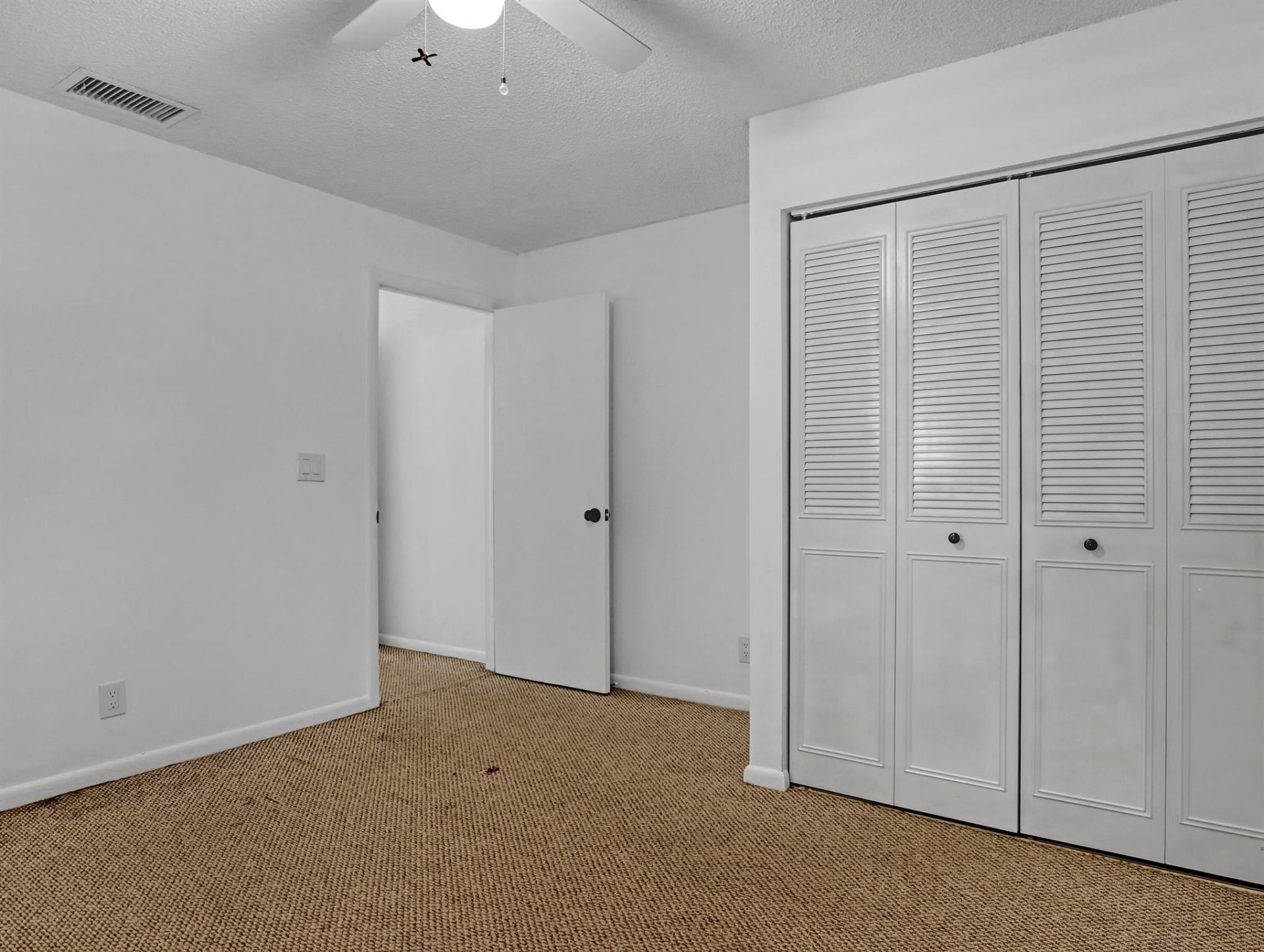 10404 Carmen Lane, Royal Palm Beach, FL 33411 Photo