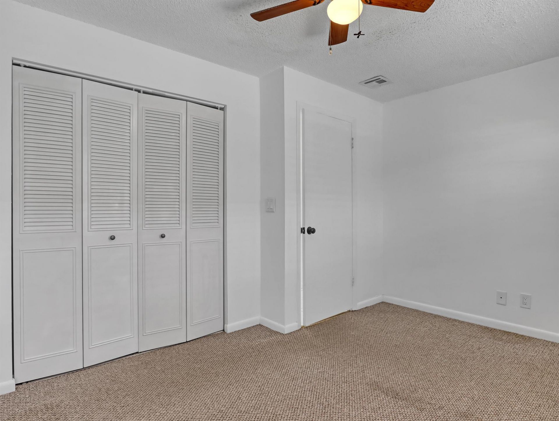 10404 Carmen Lane, Royal Palm Beach, FL 33411 Photo