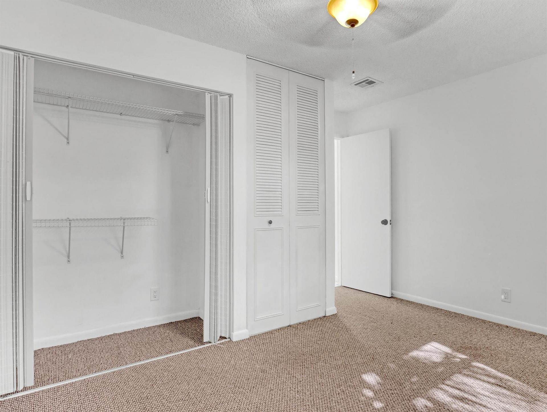 10404 Carmen Lane, Royal Palm Beach, FL 33411 Photo