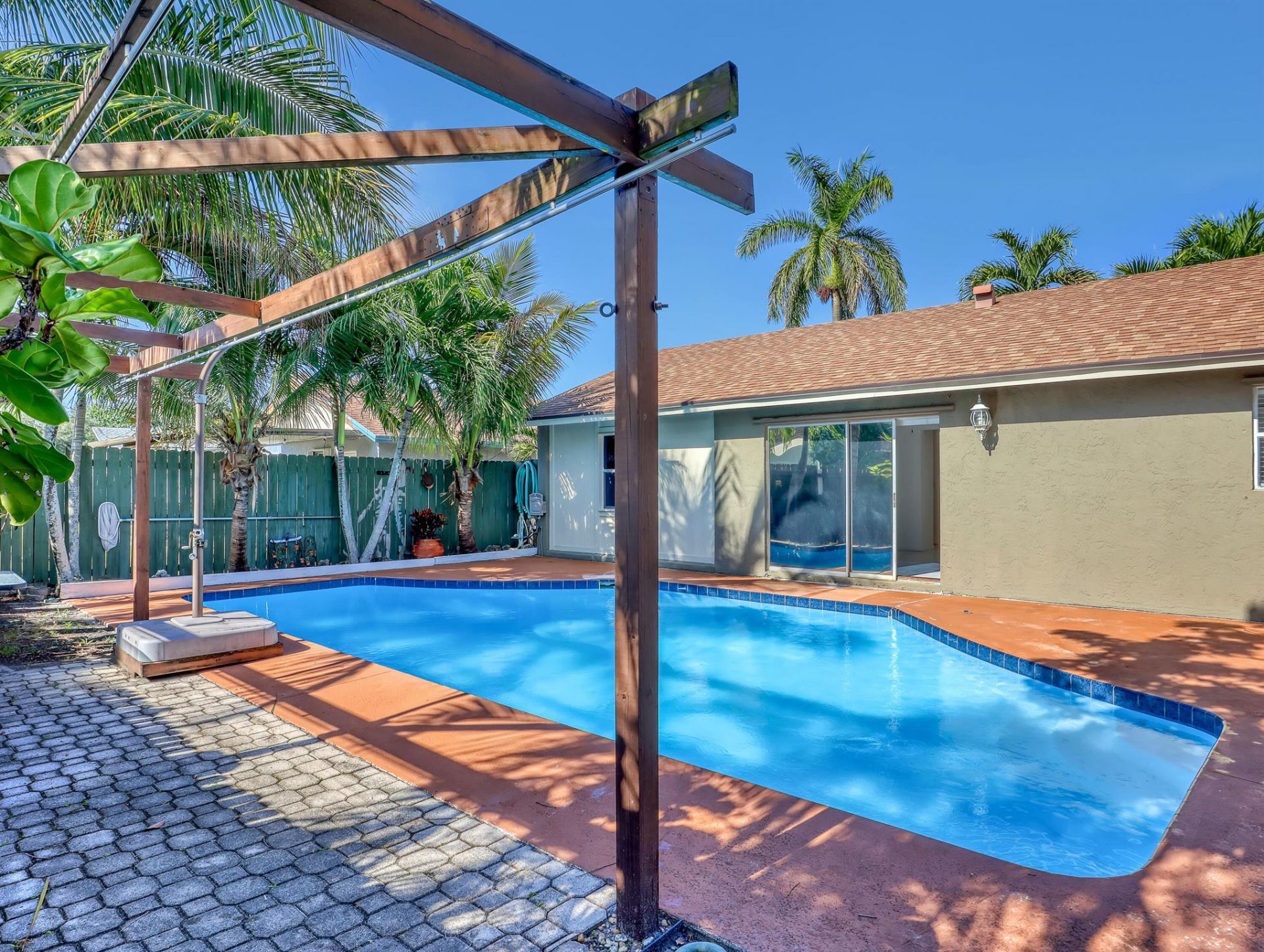 10404 Carmen Lane, Royal Palm Beach, FL 33411 Photo