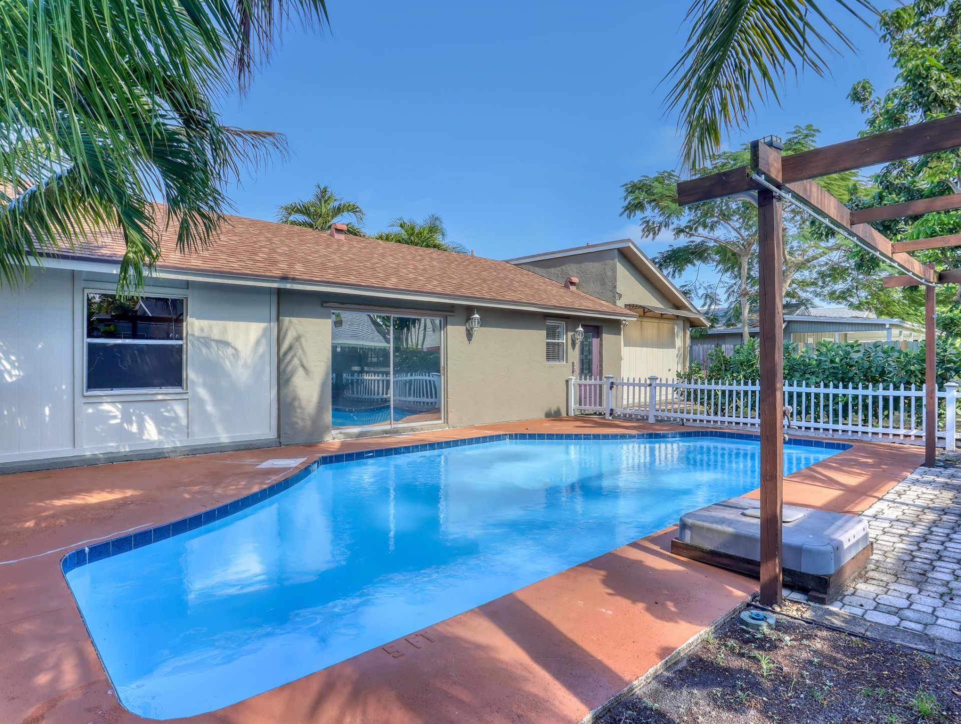 10404 Carmen Lane, Royal Palm Beach, FL 33411 Photo