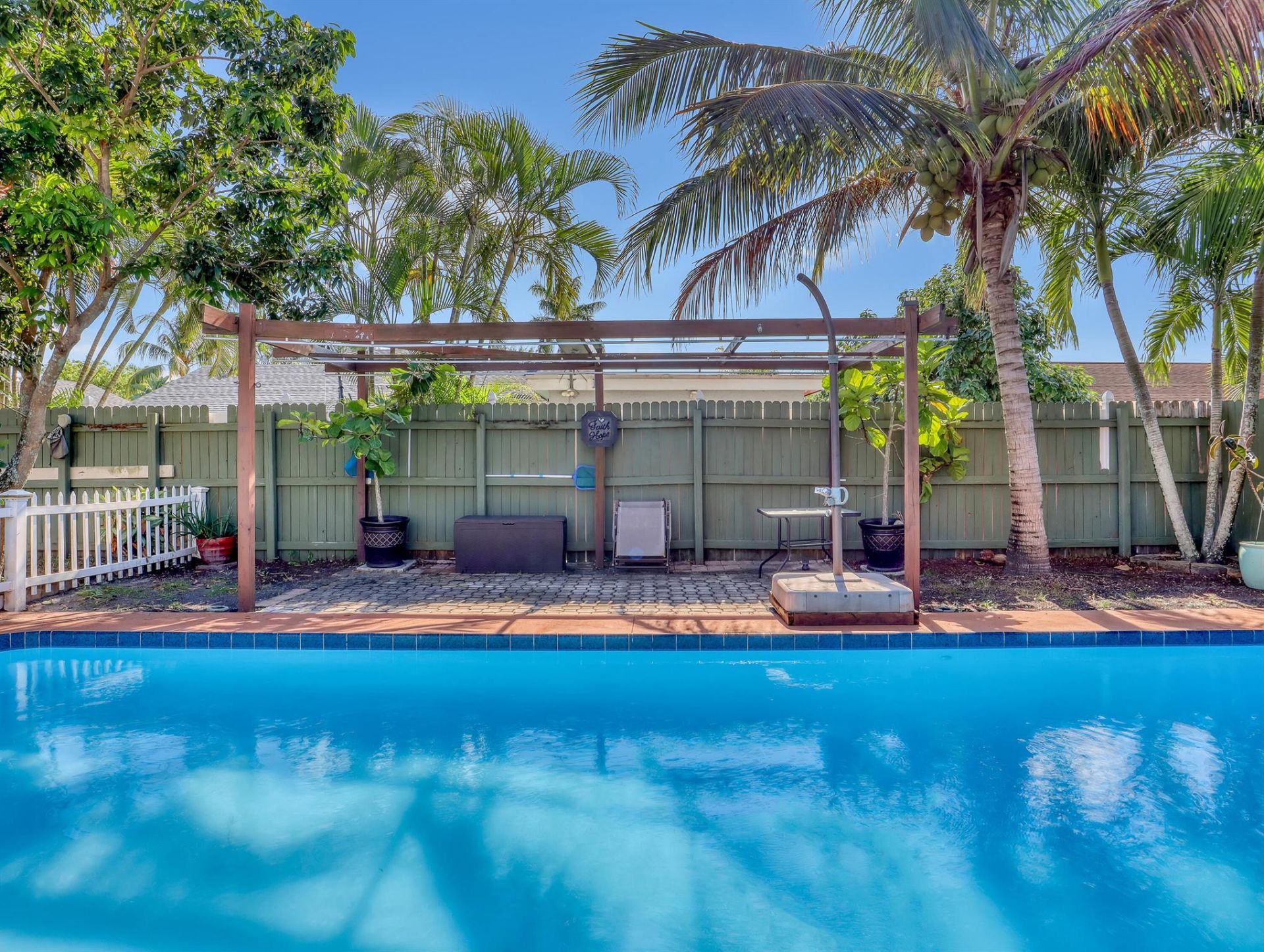 10404 Carmen Lane, Royal Palm Beach, FL 33411 Photo