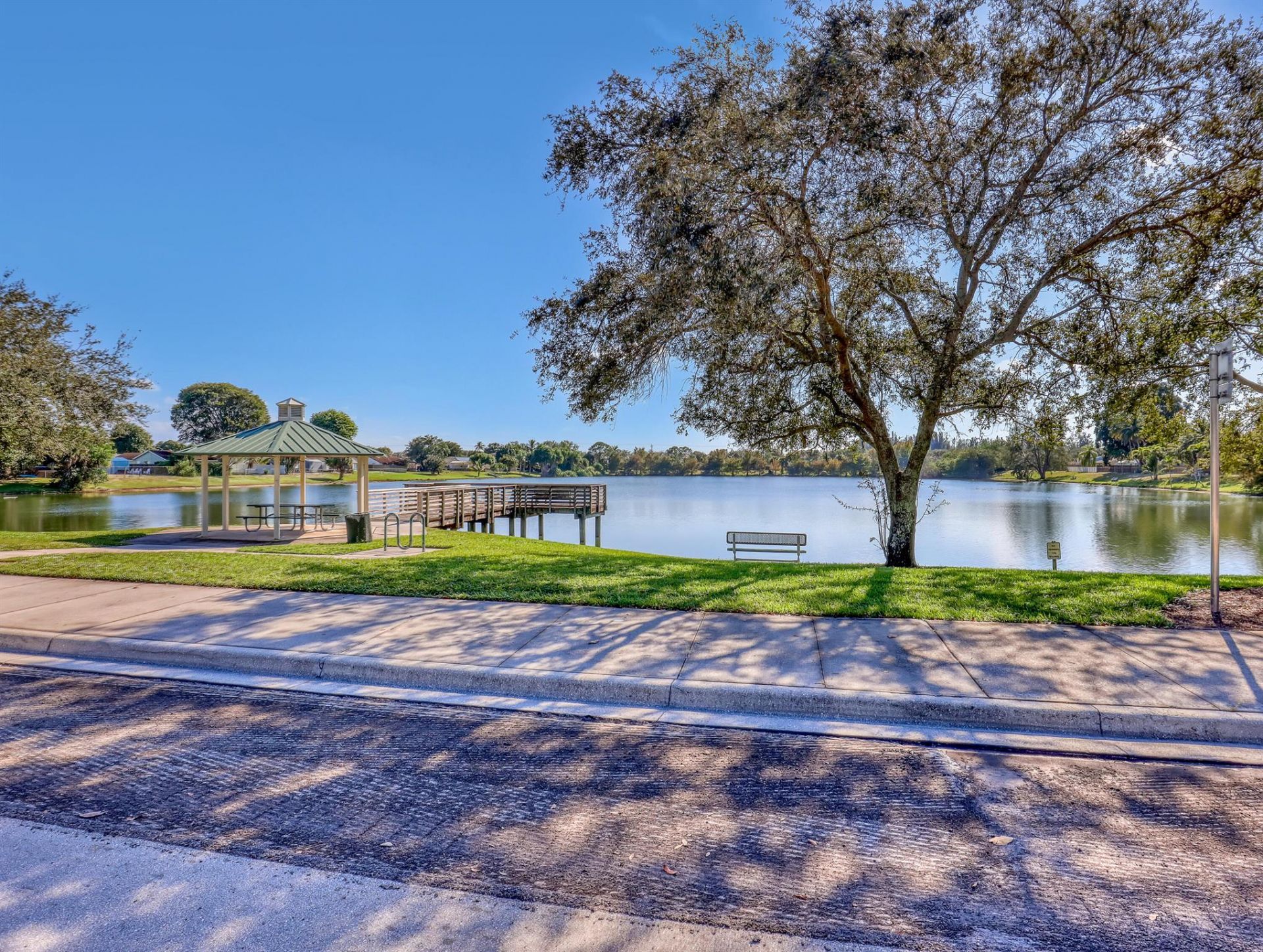 10404 Carmen Lane, Royal Palm Beach, FL 33411 Photo