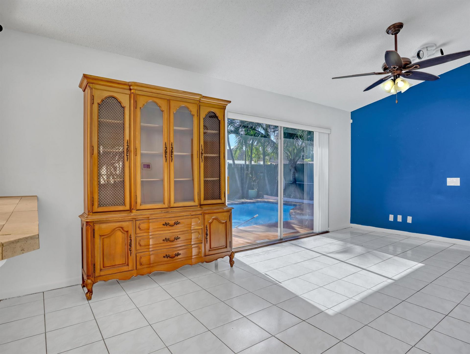 10404 Carmen Lane, Royal Palm Beach, FL 33411 Photo