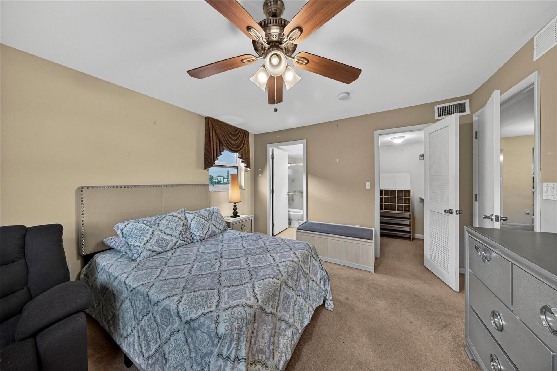 2900 N Pine Island Road, Unit 312, Sunrise, FL 33322 Photo