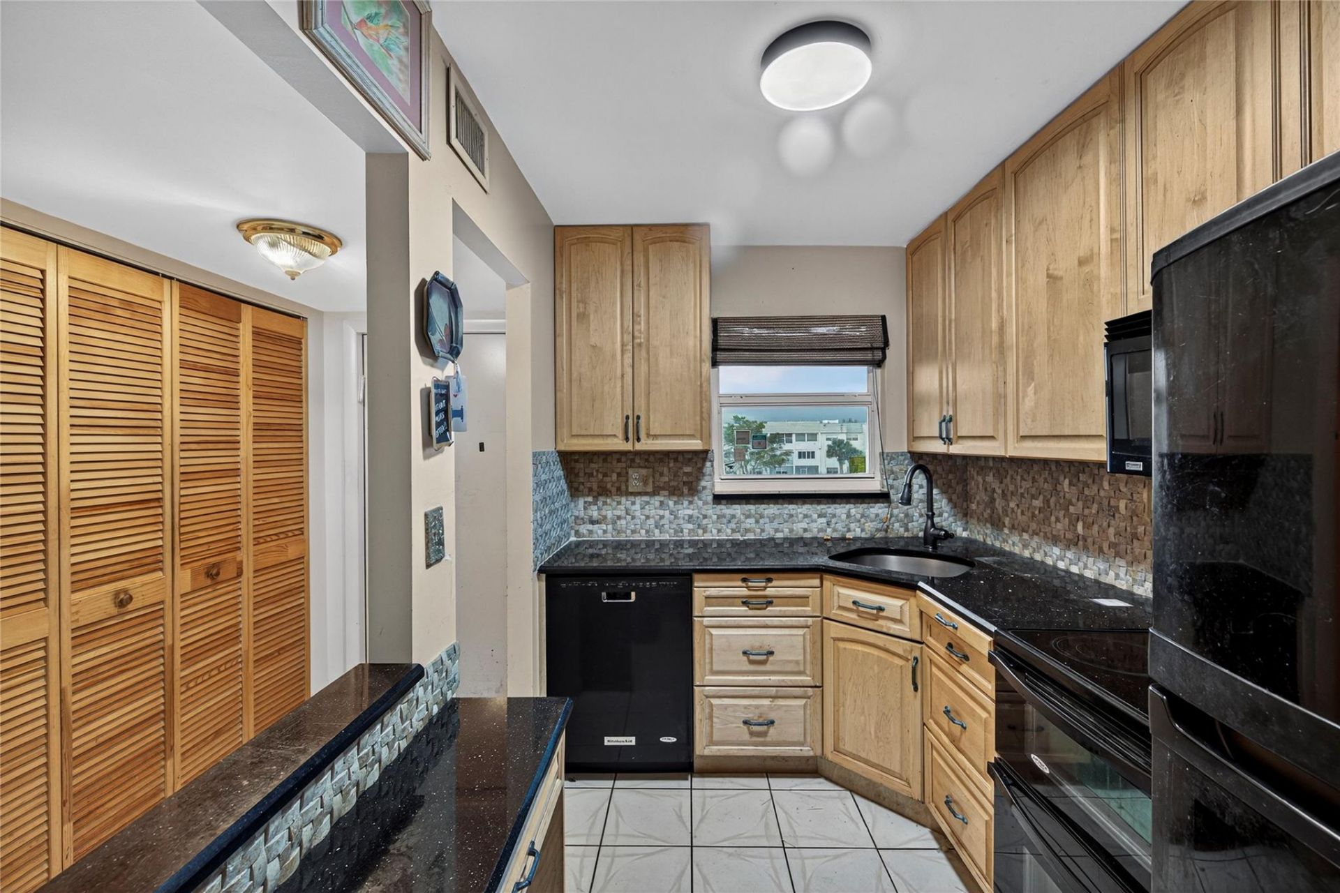 2900 N Pine Island Road, Unit 312, Sunrise, FL 33322 Photo