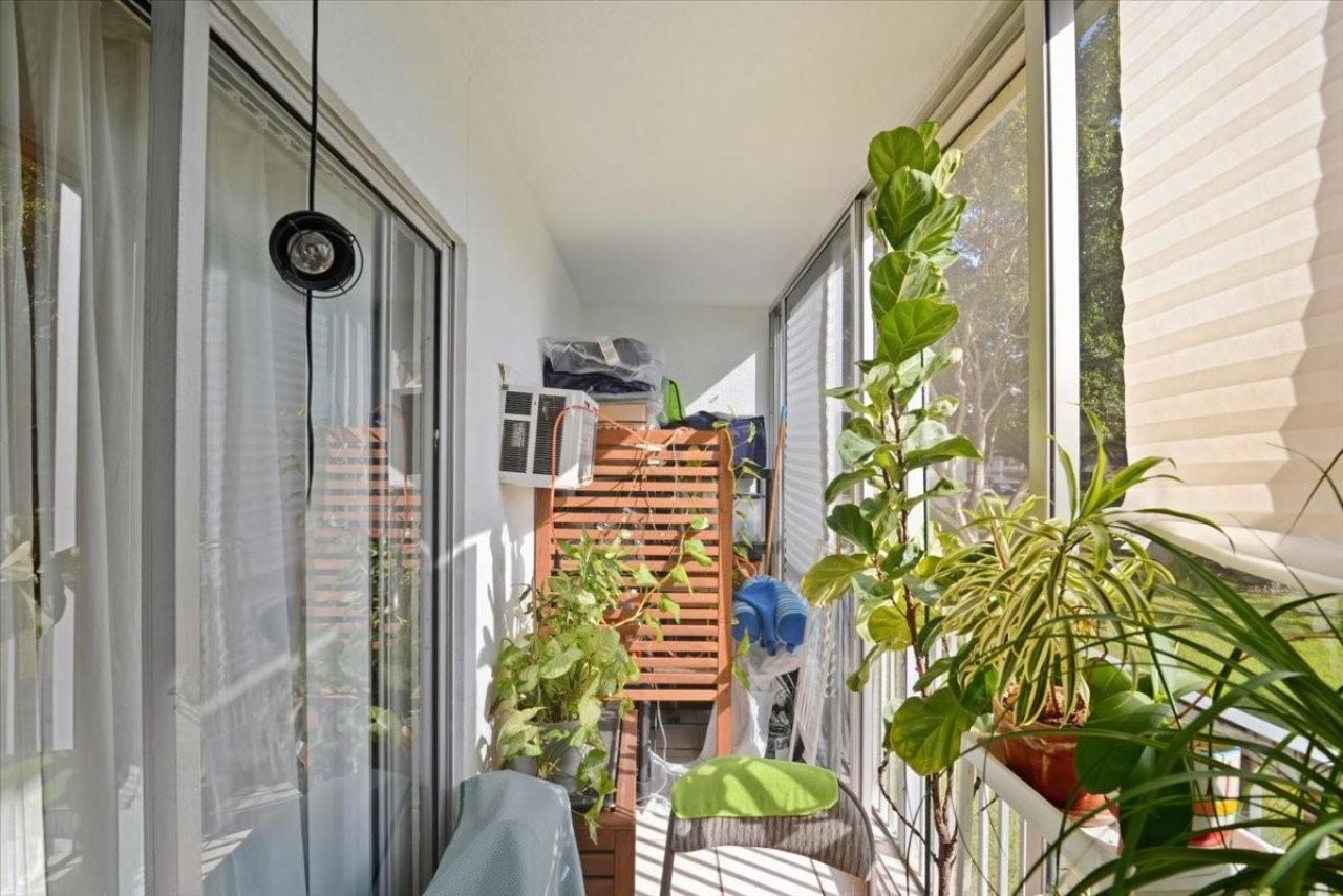 13300 SW 1st Street, Unit 206o, Pembroke Pines, FL 33027 Photo