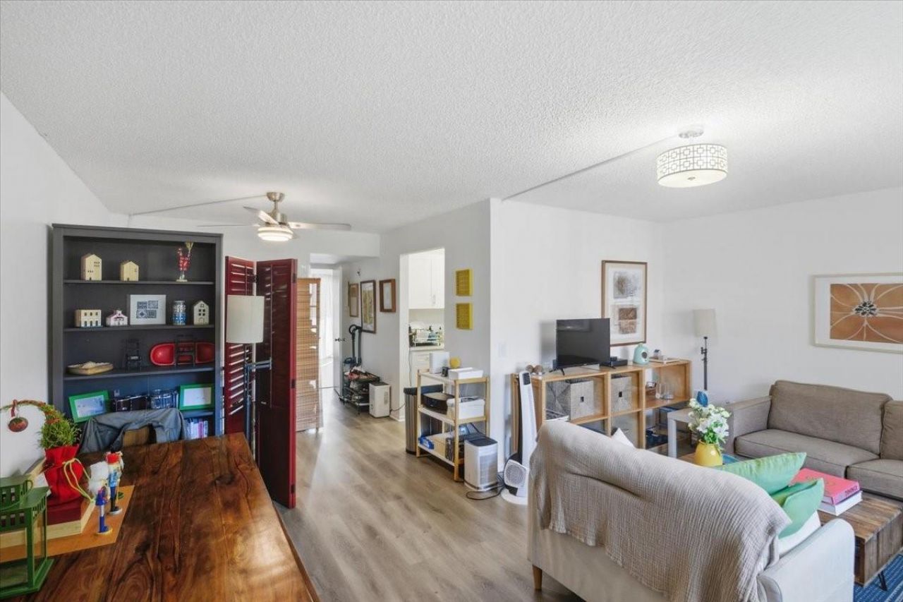 13300 SW 1st Street, Unit 206o, Pembroke Pines, FL 33027 Photo