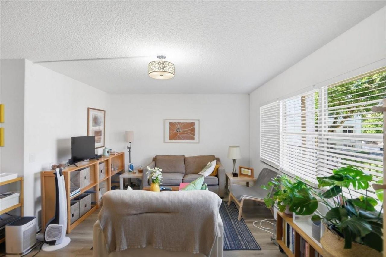 13300 SW 1st Street, Unit 206o, Pembroke Pines, FL 33027 Photo