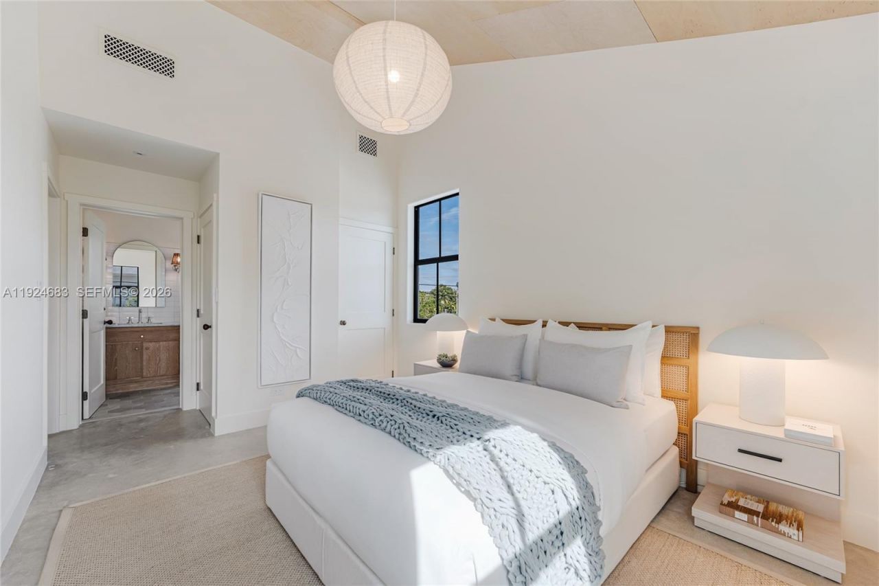 3603 Thomas Avenue, Miami, FL 33133 Photo