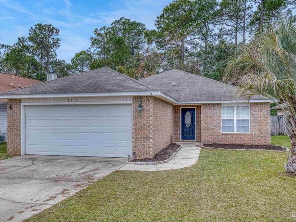 2517 Gulf Breeze Ave, Pensacola, FL 32507