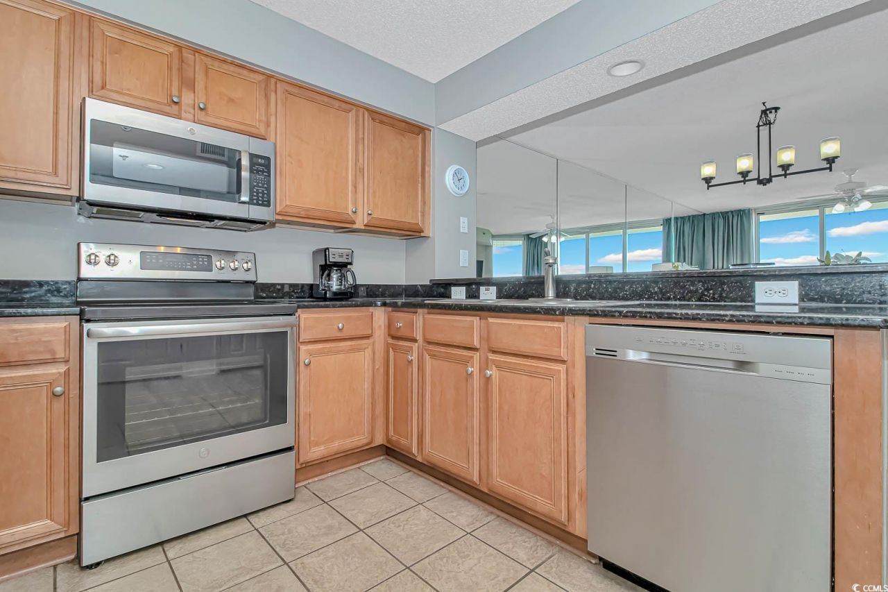 1625 S Ocean Blvd. Photo 20