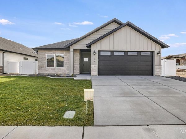 527 Falling Leaf Lane, Twin Falls, ID 83301