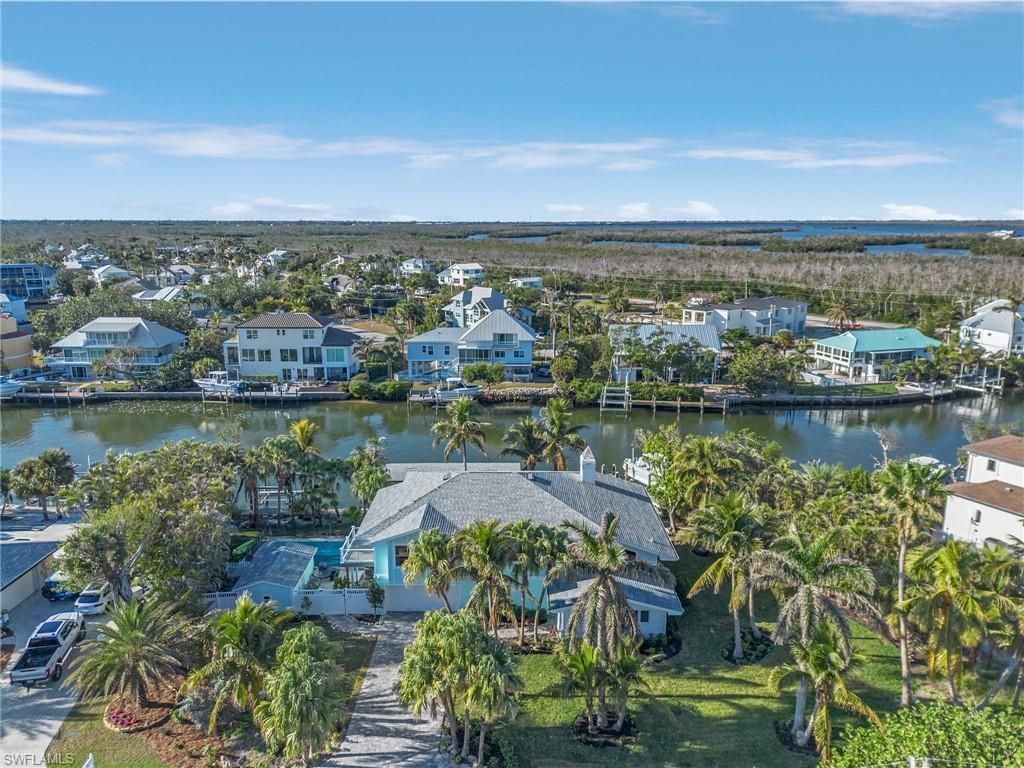 1543 San Carlos Bay Dr, Sanibel, FL 33957 Photo
