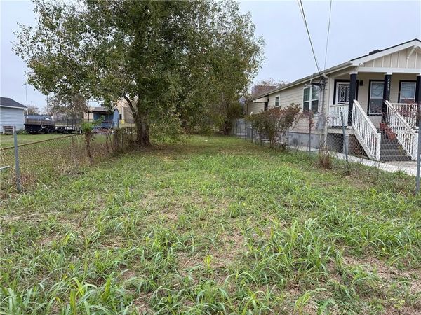 4525 AMERICA Street, New Orleans, LA 70126