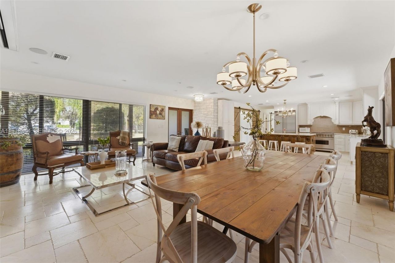 9890 SW 138th St, Miami, FL 33176 Photo