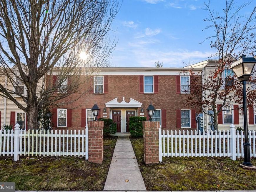 912b Stockton Court, Lansdale, PA 19446 Main Photo