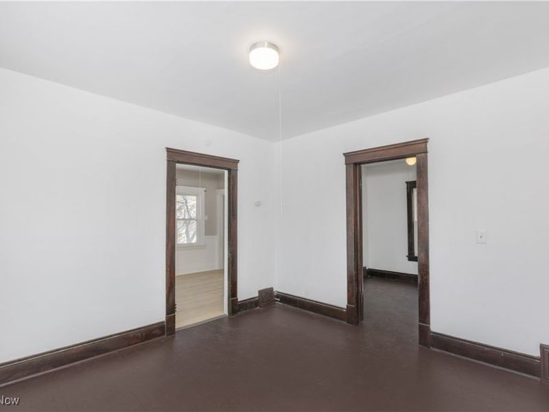 9905 Lamontier Avenue, Cleveland, OH 44104 Photo 10