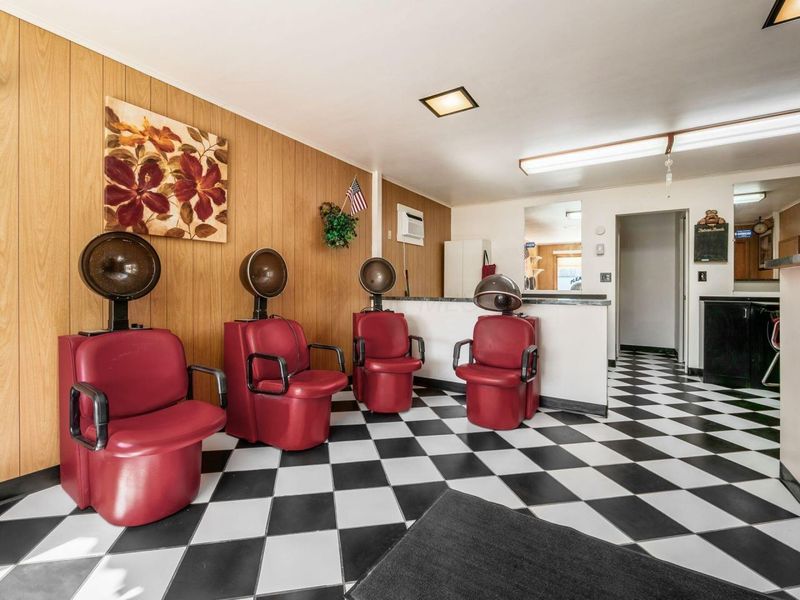 111 W Columbus Street, Pleasantville, OH 43148 Photo 10