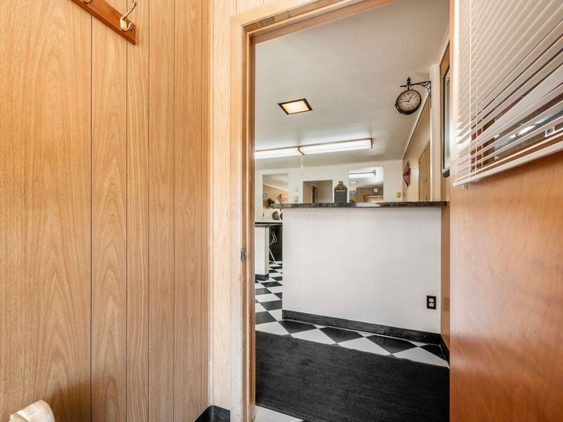 111 W Columbus Street, Pleasantville, OH 43148 Photo 21