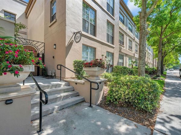 520 S ARMENIA AVENUE, Unit 1233, TAMPA, FL 33609