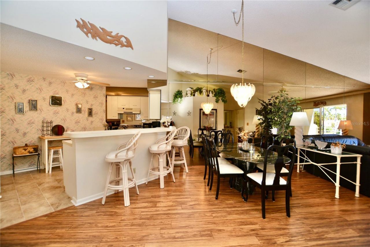 6047 Bahia Del Mar Boulevard, Unit 264, Saint Petersburg, FL 33715 Photo