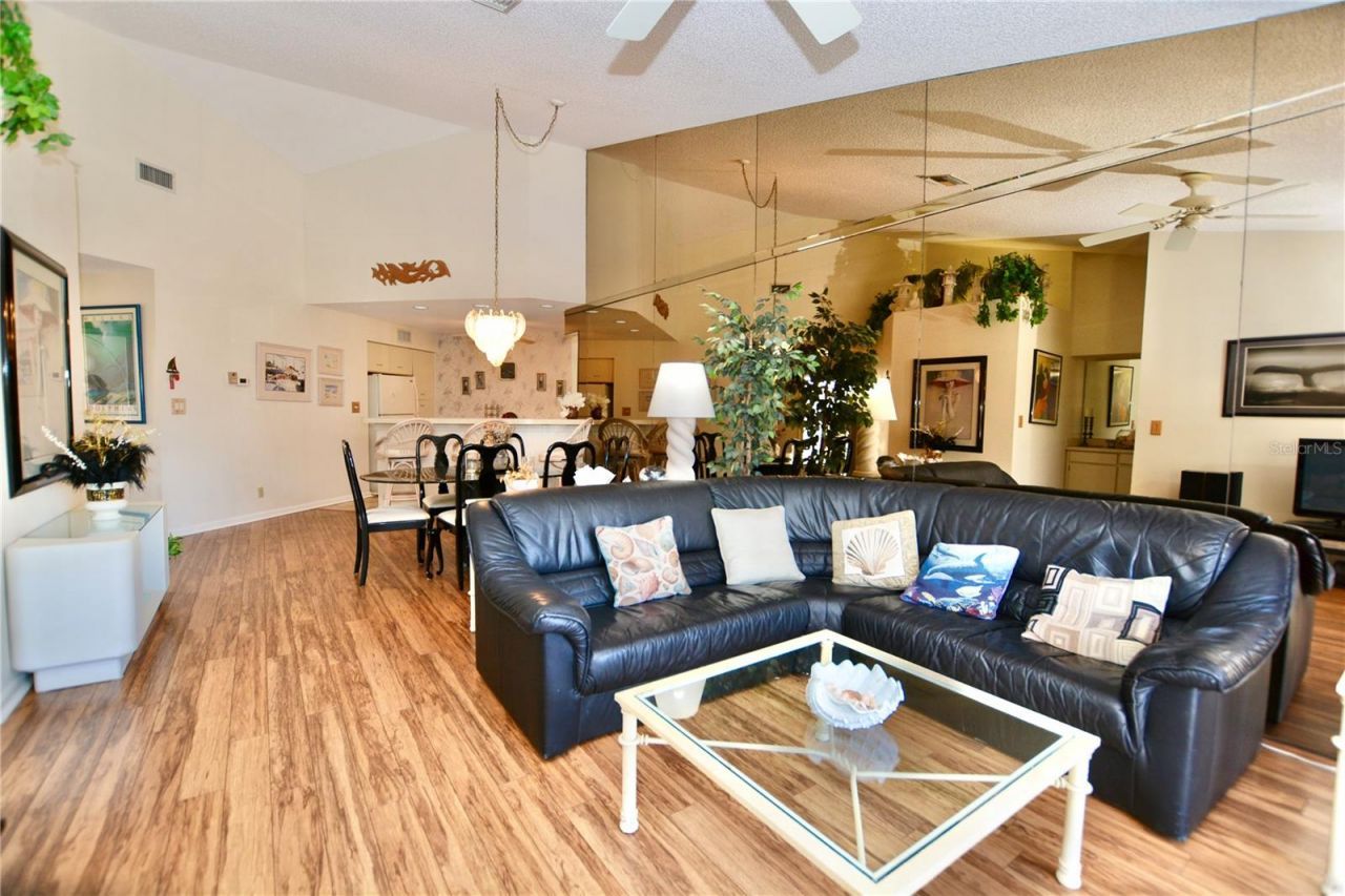 6047 Bahia Del Mar Boulevard, Unit 264, Saint Petersburg, FL 33715 Photo